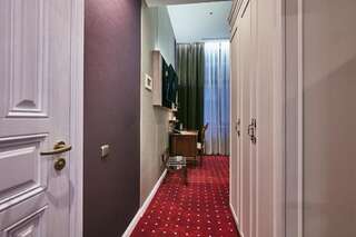 Отель Grand Hotel Lviv Luxury & Spa Львов Стандартный двухместный номер с 1 кроватью-4