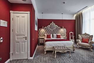 Отель Grand Hotel Lviv Luxury & Spa Львов Улучшенный двухместный номер с 1 кроватью-3